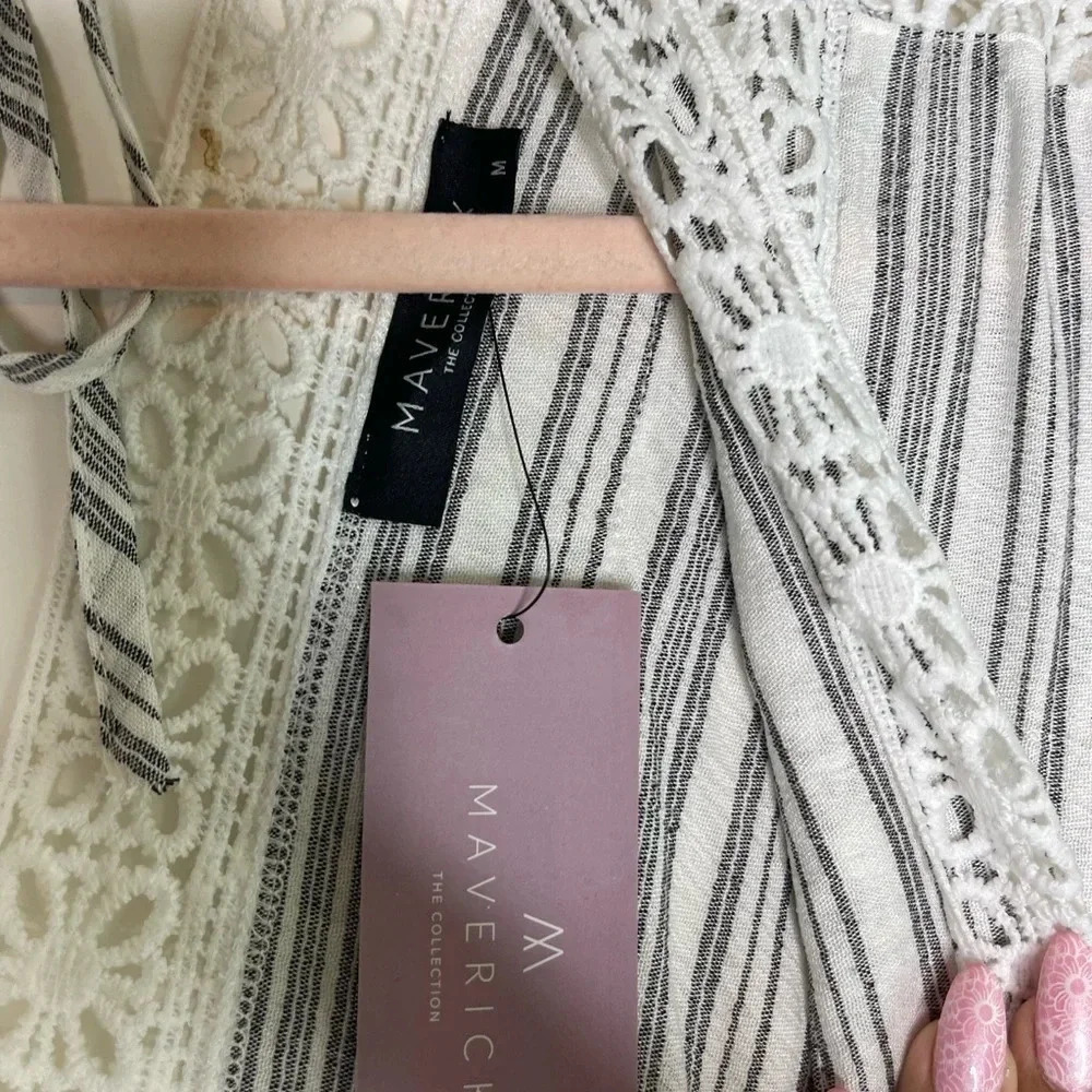 Maverick the Collection Striped romper | size M | NWT - Picture 3 of 4